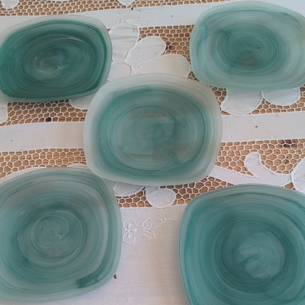 Set of Green Swirl Plates